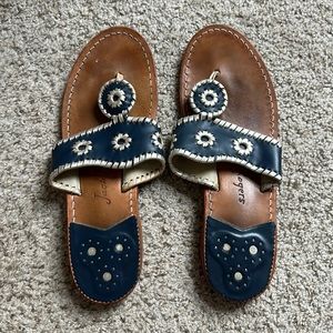 Original Jack Flat Sandal.